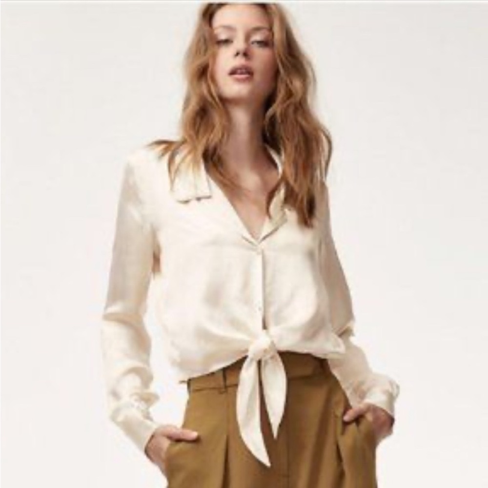 Aritzia Wilfred Tie Front Top - Size Medium - Never Worn